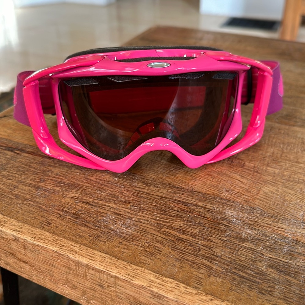 Oakley goggles